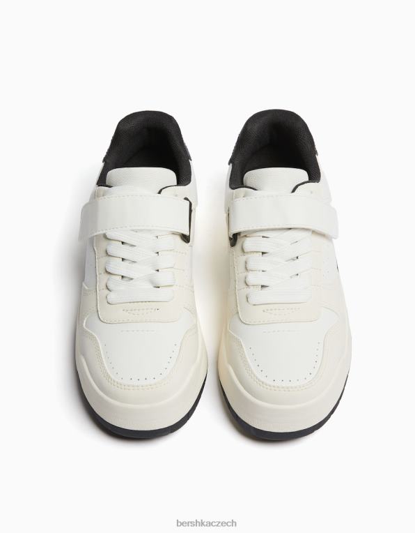 ženy Bershka tenisky brogue s detailem pásku P88442104 obuv bílý