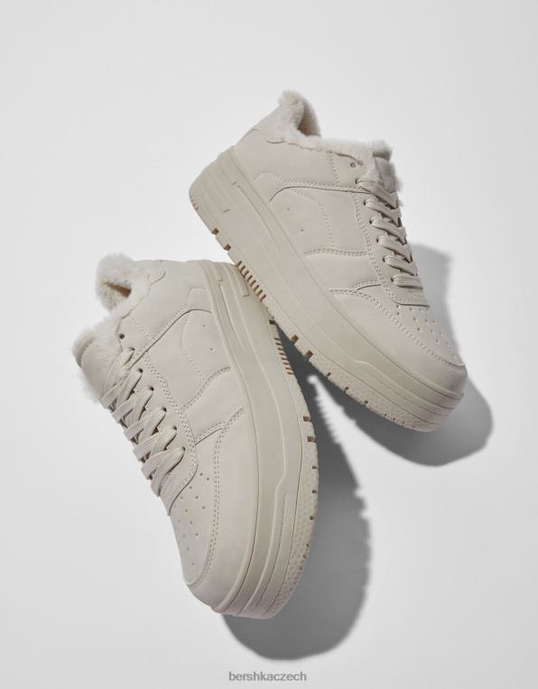 ženy Bershka tenisky na platformě s detaily z umělé kožešiny P88442121 obuv ecru