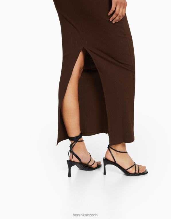 ženy Bershka dlouhé žebrované bandeau šaty P884447 oblečení hnědý