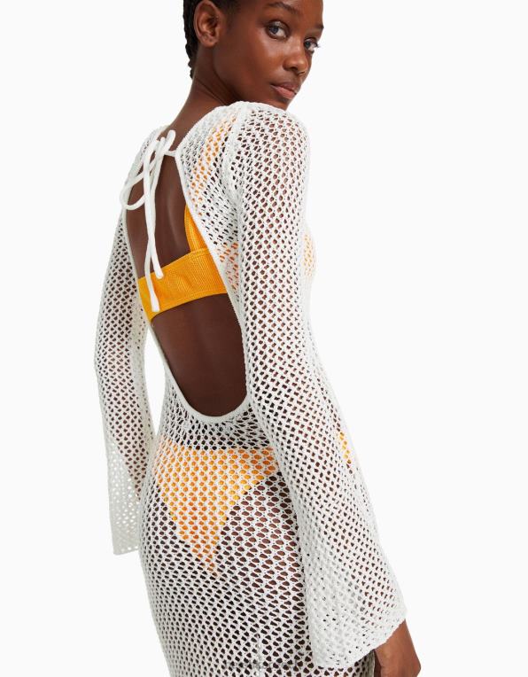 ženy Bershka midi síťované šaty s dlouhým rukávem P8844999 oblečení krém