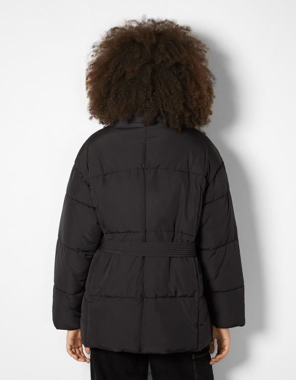 ženy Bershka nafukovací kabát s páskem P88441178 oblečení Černá