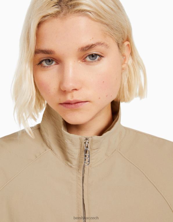 ženy Bershka nylonová větrovka P88441121 oblečení velbloud