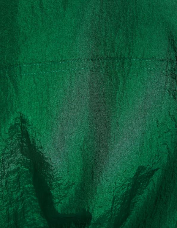 ženy Bershka zkrácený nylonový barevný blok P88441109 oblečení zelená