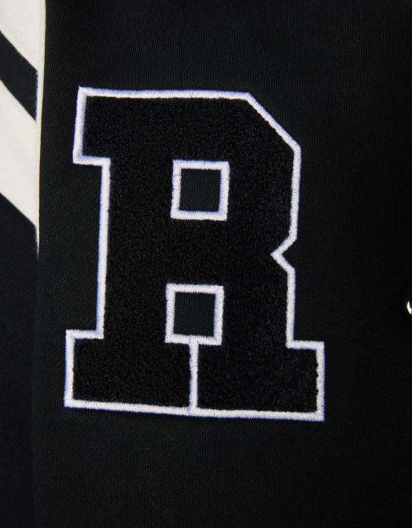 ženy Bershka zkrácená univerzitní bunda P88441160 oblečení Černá