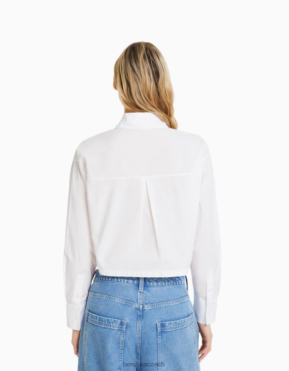 ženy Bershka zkrácená popelínová košile s dlouhým rukávem P8844933 oblečení bílý
