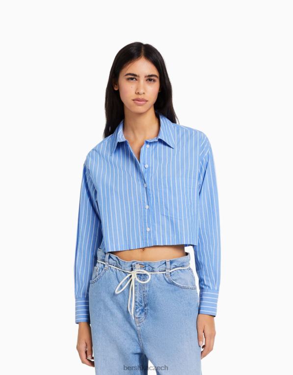 ženy Bershka zkrácená popelínová košile s dlouhým rukávem P8844934 oblečení světle modrá