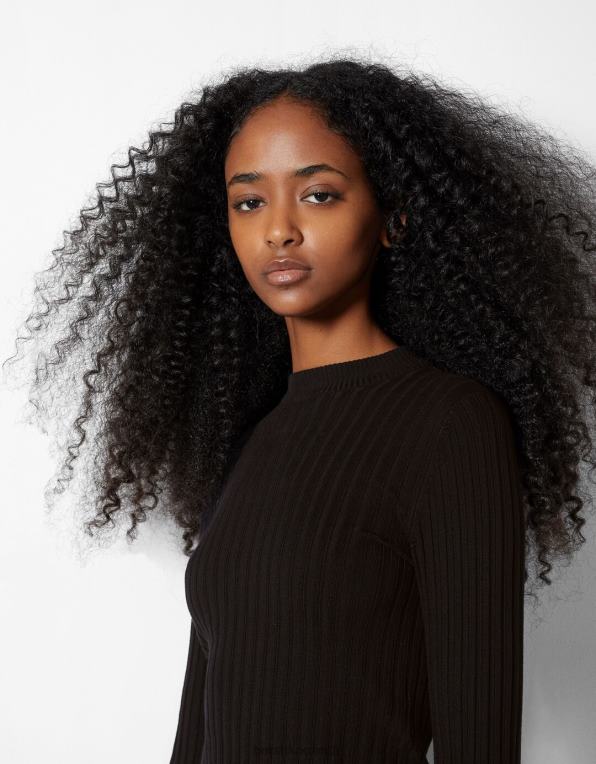 ženy Bershka žebrovaný falešný svetr s výstřihem P88441021 oblečení Černá