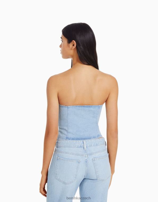 ženy Bershka džínová vesta s odhalenými rameny a knoflíky P88441955 oblečení světle modrá