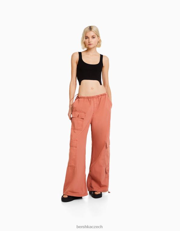 ženy Bershka pletené tílko P8844873 oblečení Černá