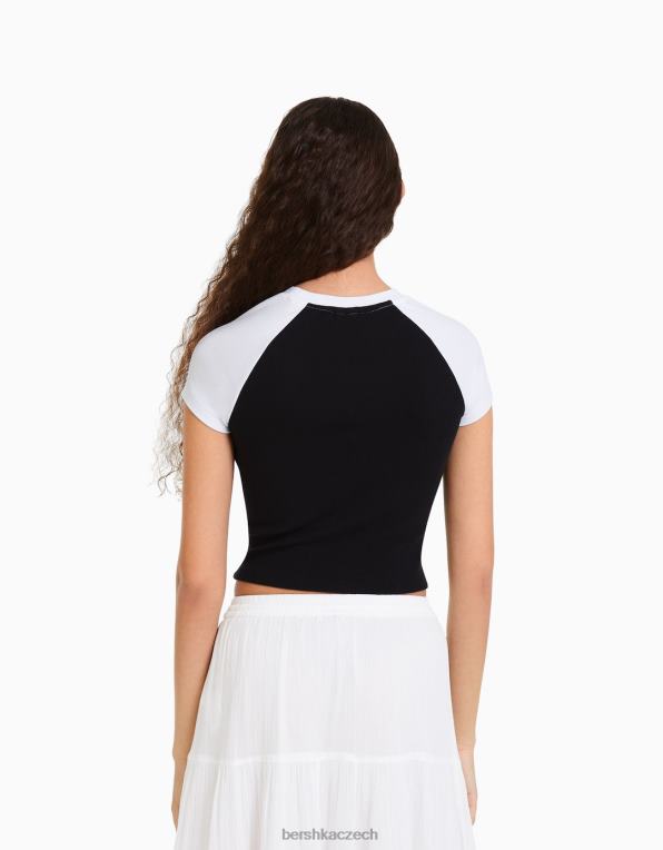 ženy Bershka Tričko s potiskem yungblud s krátkými raglánovými rukávy P8844515 oblečení Šedá