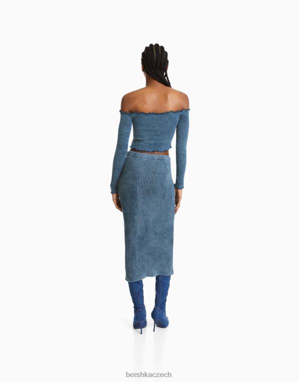 ženy Bershka vybledlé vypasované tričko s dlouhým rukávem se zipem P88442044 oblečení světle modrá