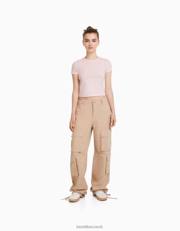 ženy Bershka vypasované tričko s krátkým rukávem P8844618 oblečení růžový